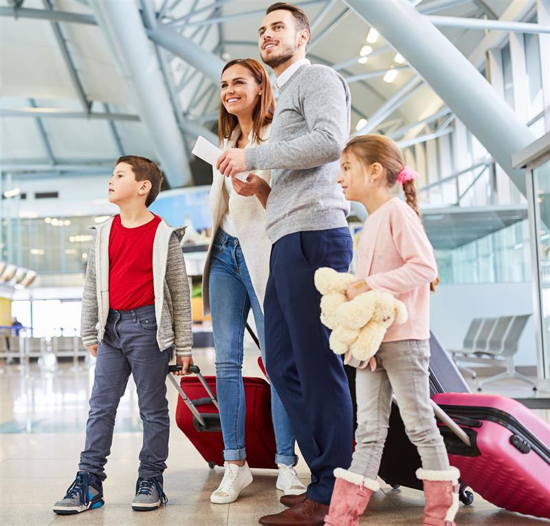 travel-transportation-hospitality-key-trends-2025-card
