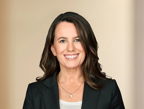  Jo Egan